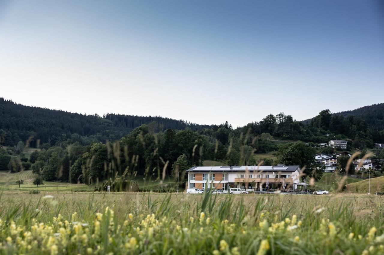 Till Naturhotel - Self-Check-In Satteins Bagian luar foto
